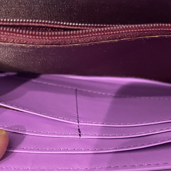 Long & Son London Purple Textured Bag,
Excellent condition like new 💜! - Picture 4 of 8